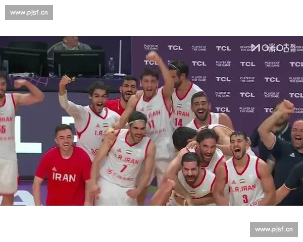 连云港主场激战淮安:铁血对决点燃盛夏激情 连云港主场激战淮安:铁血对决点燃盛夏激情