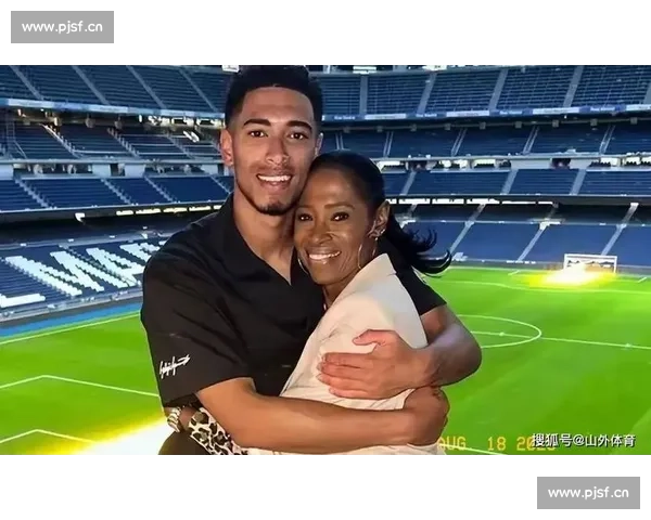 贝林厄姆弟弟多特首秀破门！天才中场接班兄长引期待