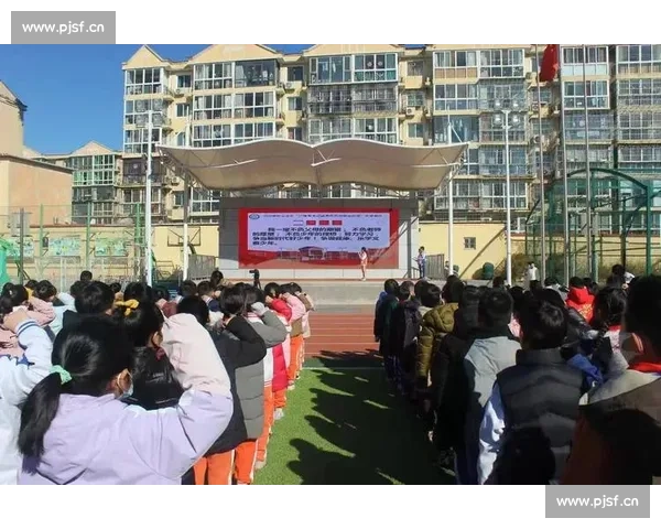 筑梦港城：以永不放弃的精神破浪前行