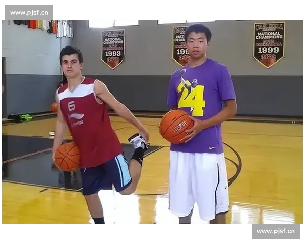 从无人问津到万人瞩目，这支球队的逆袭直播让人热血沸腾！