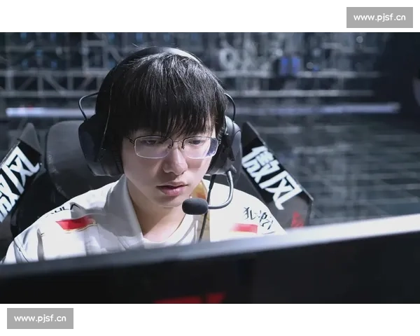 王者荣耀总决赛，失利选手赛后低头不语，令人心疼！